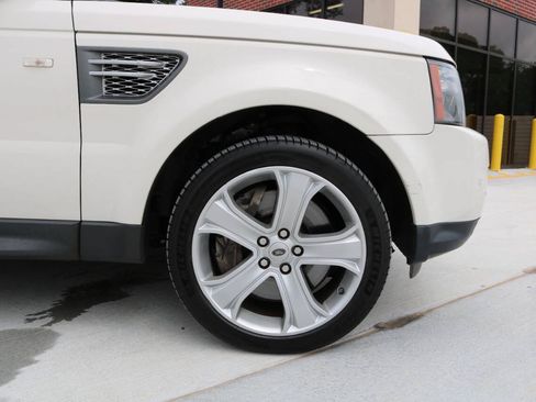 Used 2010 Land Rover Range Rover Sport Supercharged AWD/4WD image 79
