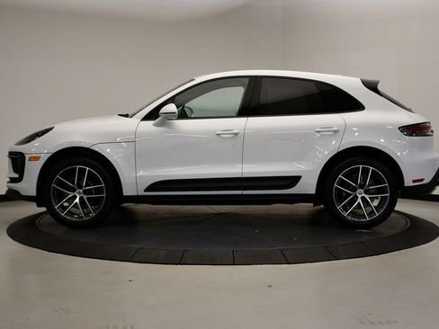 Certified 2026 Porsche Macan Turbo AWD/4WD image 2