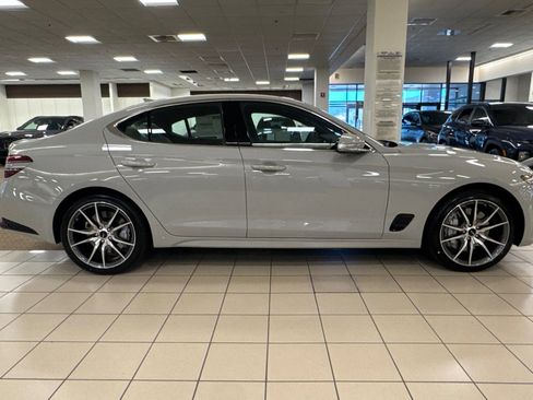 New 2026 Genesis G70 2.5T RWD image 3