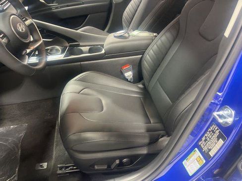 New 2025 Hyundai Elantra Limited FWD image 7