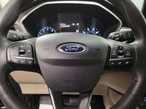 Used 2022 Ford Escape SE FWD image 24