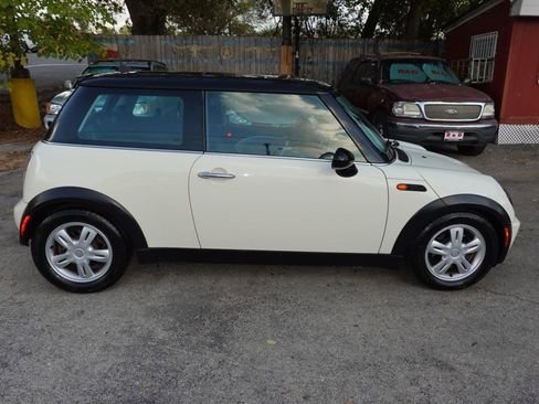Used 2006 MINI Cooper Hardtop image 7