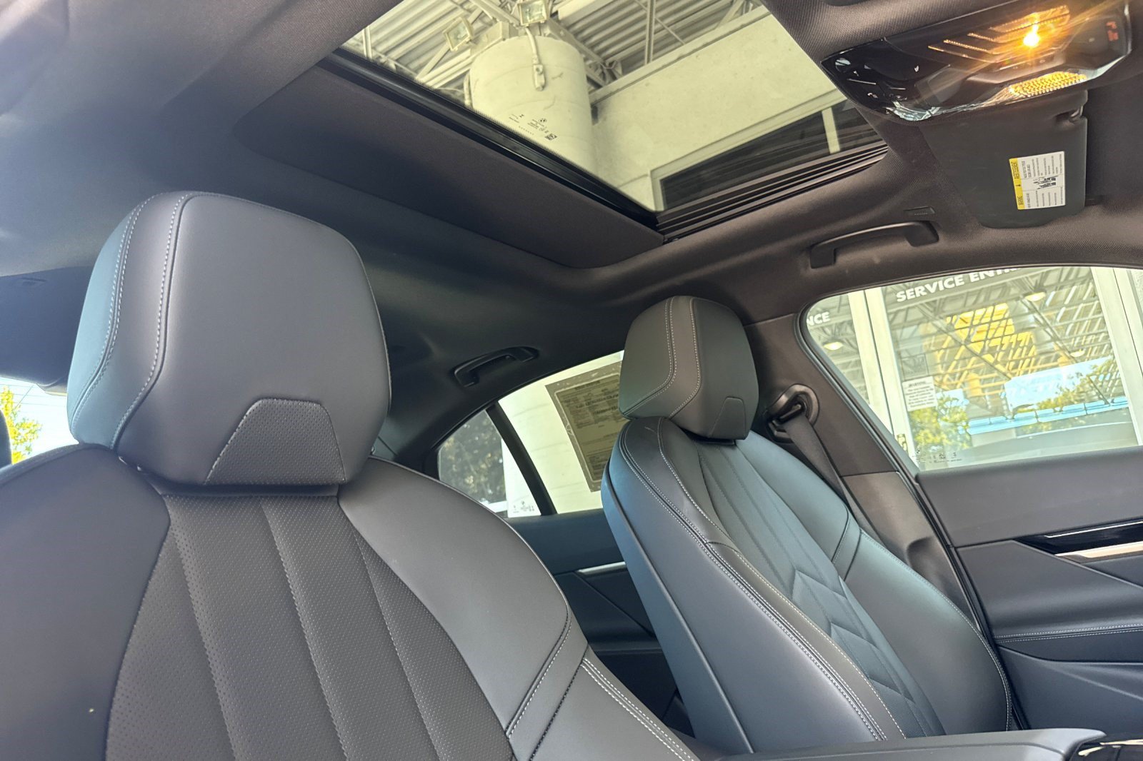 Used 2026 BMW 530i w/ M Sport Package RWD image 20