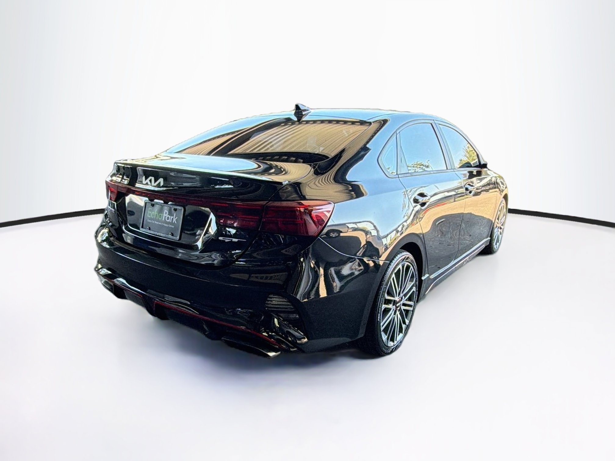 Used 2022 Kia Forte GT FWD image 9