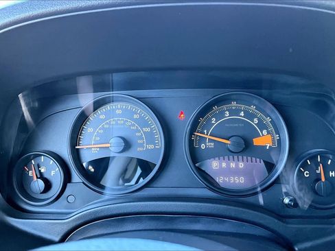 Used 2016 Jeep Patriot Sport FWD image 23