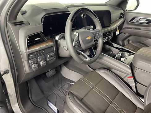 New 2026 Chevrolet Tahoe High Country image 3