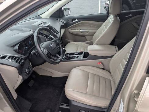 Used 2017 Ford Escape Titanium AWD/4WD image 12