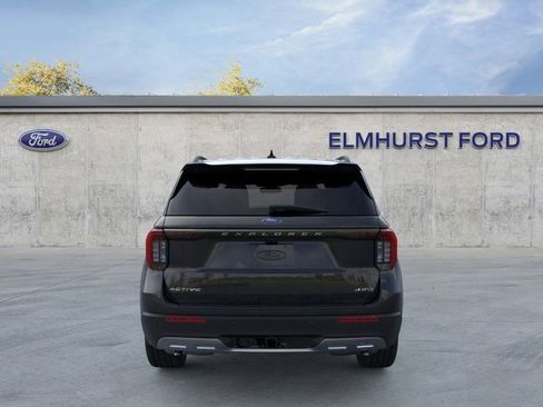 New 2026 Ford Explorer Active w/ Active Comfort Package image 5