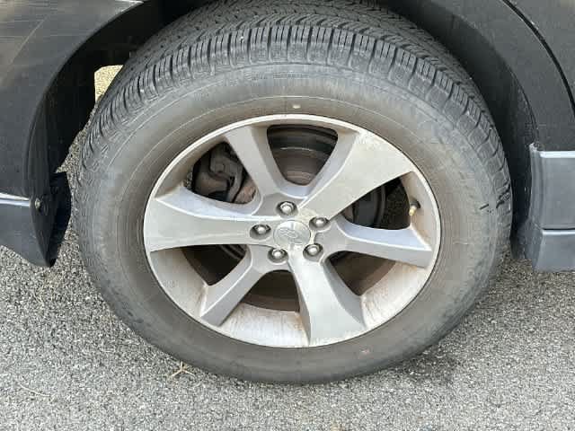 Used 2013 Subaru Outback 2.5i Limited AWD/4WD image 5