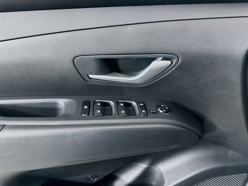 Certified 2024 Hyundai Santa Cruz SE FWD image 23