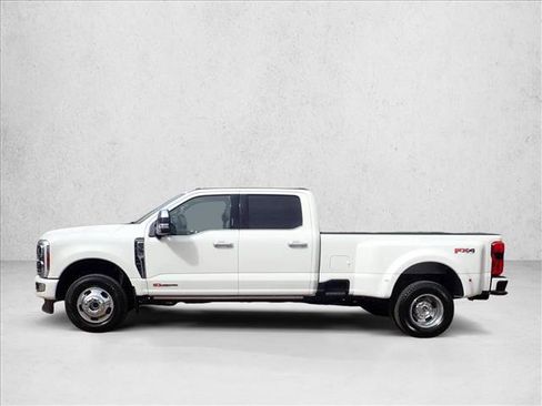 New 2026 Ford F350 Platinum w/ Platinum Plus Package image 2