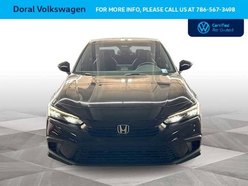 Used 2023 Honda Civic Sport image 3
