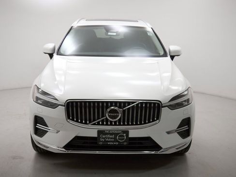 Certified 2023 Volvo XC60 B5 Plus w/ Climate Package AWD/4WD image 5