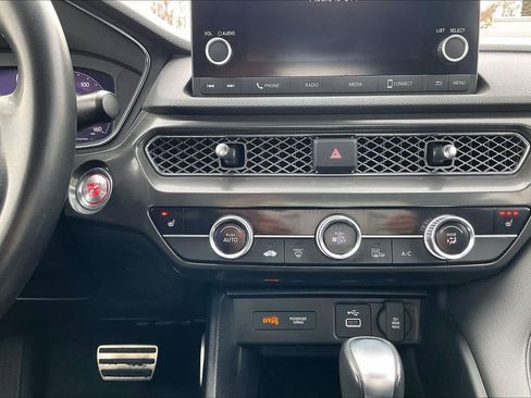 Used 2023 Acura Integra A-Spec image 34