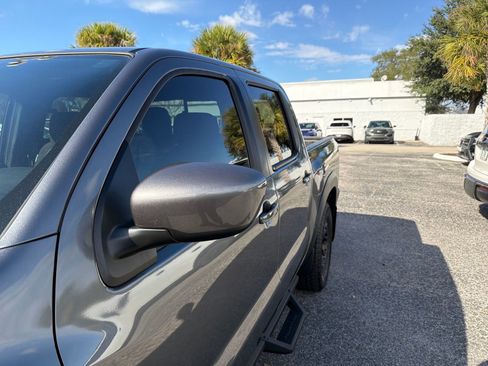 Certified 2025 Nissan Frontier Pro-X image 11
