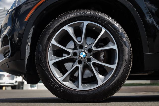 Used 2018 BMW X5 xDrive35i AWD/4WD image 17