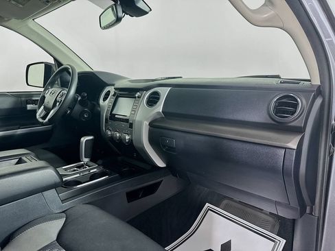 Used 2018 Toyota Tundra SR5 w/ SR5 Upgrade Package RWD image 28