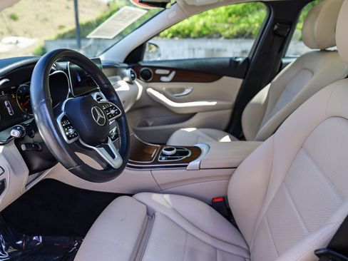 Used 2021 Mercedes-Benz C 300 Sedan image 18