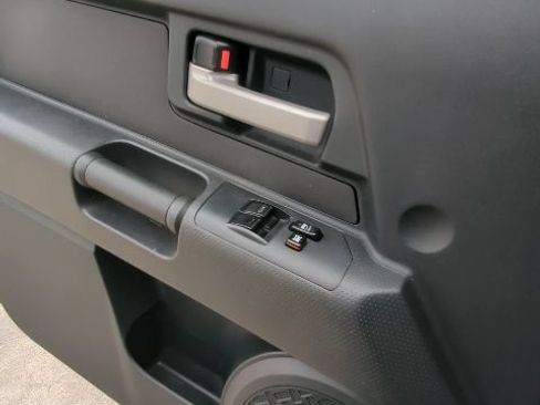 Used 2008 Toyota FJ Cruiser 4WD image 14