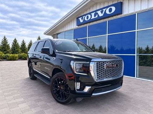 Used 2022 GMC Yukon Denali AWD/4WD image 1