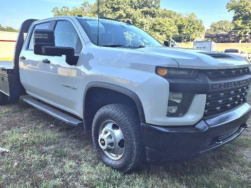 Used 2020 Chevrolet Silverado 3500 W/T w/ WT Convenience Package AWD/4WD image 5
