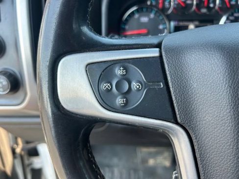 Used 2019 GMC Sierra 2500 SLT w/ Duramax Plus Package AWD/4WD image 18