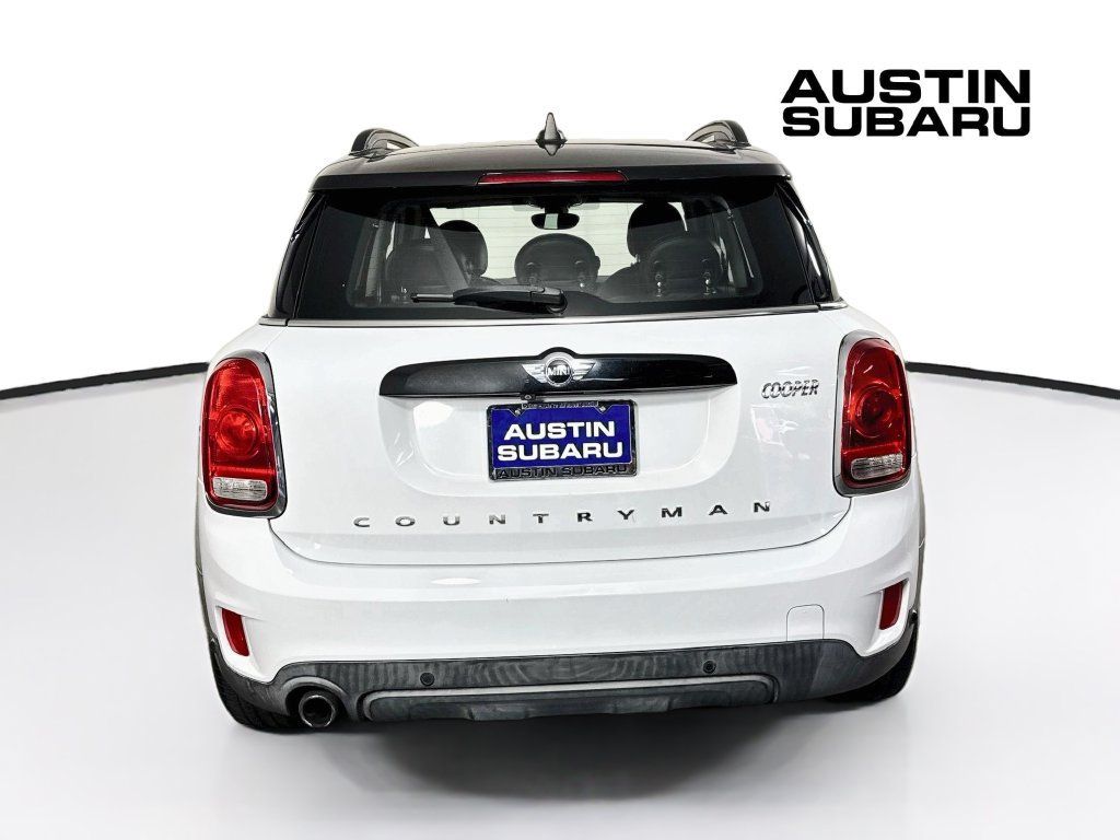 Used 2017 MINI Cooper Countryman FWD image 6