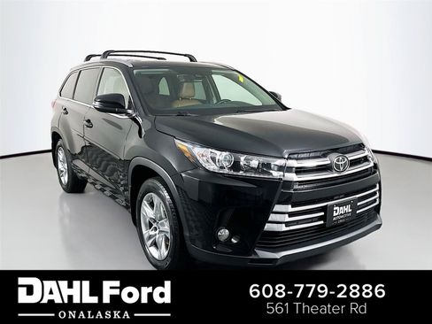 Used 2017 Toyota Highlander Limited AWD/4WD image 1