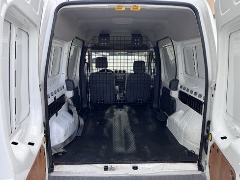 Used 2010 Ford Transit Connect XLT FWD image 17