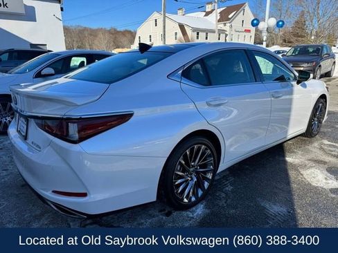 Used 2025 Lexus ES 350 Ultra Luxury image 13