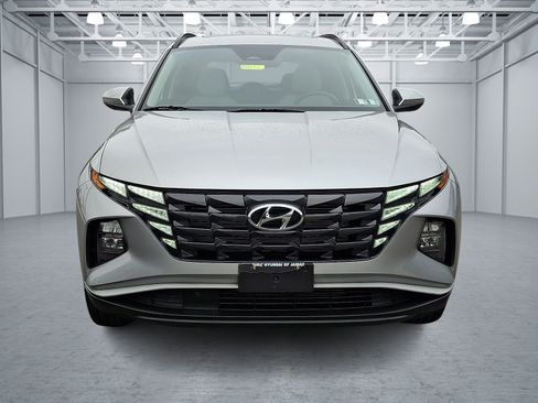 Certified 2024 Hyundai Tucson SEL w/ Convenience Package AWD/4WD image 2