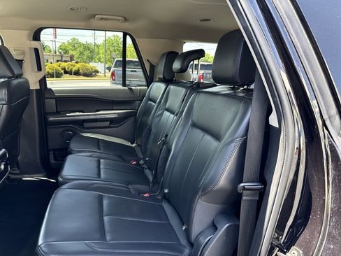 Used 2024 Ford Expedition Max XLT AWD/4WD image 31