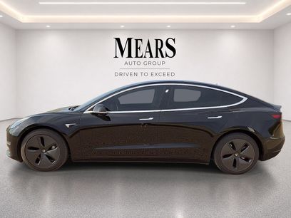 Used 2018 Tesla Model 3 Mid Range