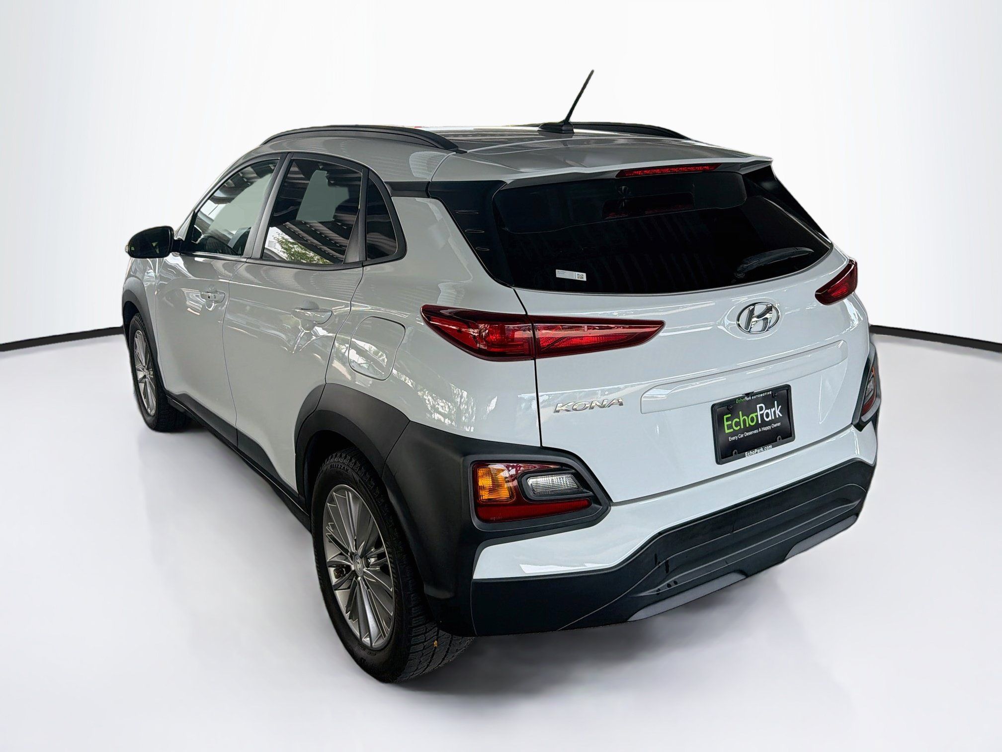 Used 2018 Hyundai Kona SEL w/ SEL Tech Package 02 FWD image 5