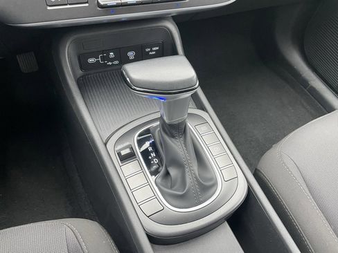 Used 2024 Hyundai Kona SEL image 14