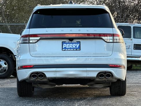 New 2026 Lincoln Aviator Reserve AWD/4WD image 4