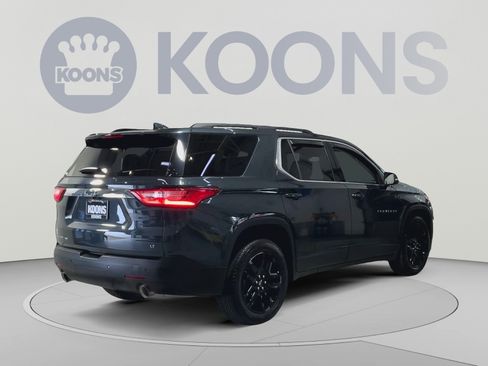Used 2021 Chevrolet Traverse LT AWD/4WD image 11