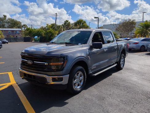 Used 2024 Ford F150 XLT w/ Mobile Office Package image 10