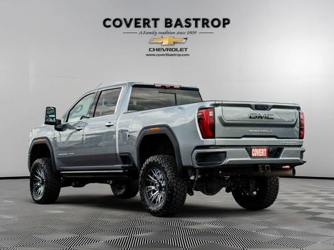 Used 2025 GMC Sierra 2500 Denali Ultimate AWD/4WD image 3