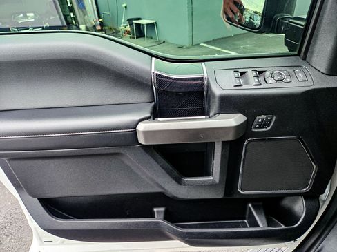 Used 2021 Ford F250 Platinum w/ FX4 Off-Road Package image 23