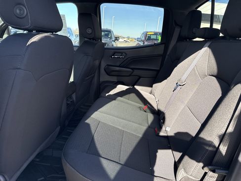 New 2026 GMC Canyon Elevation w/ Convenience Package image 15