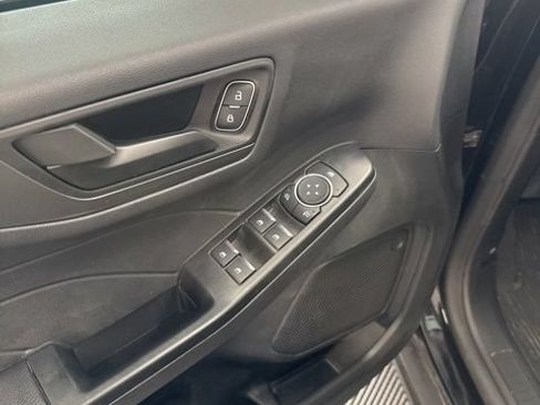 Used 2025 Ford Escape Active w/ Tech Pack #1 FWD image 6