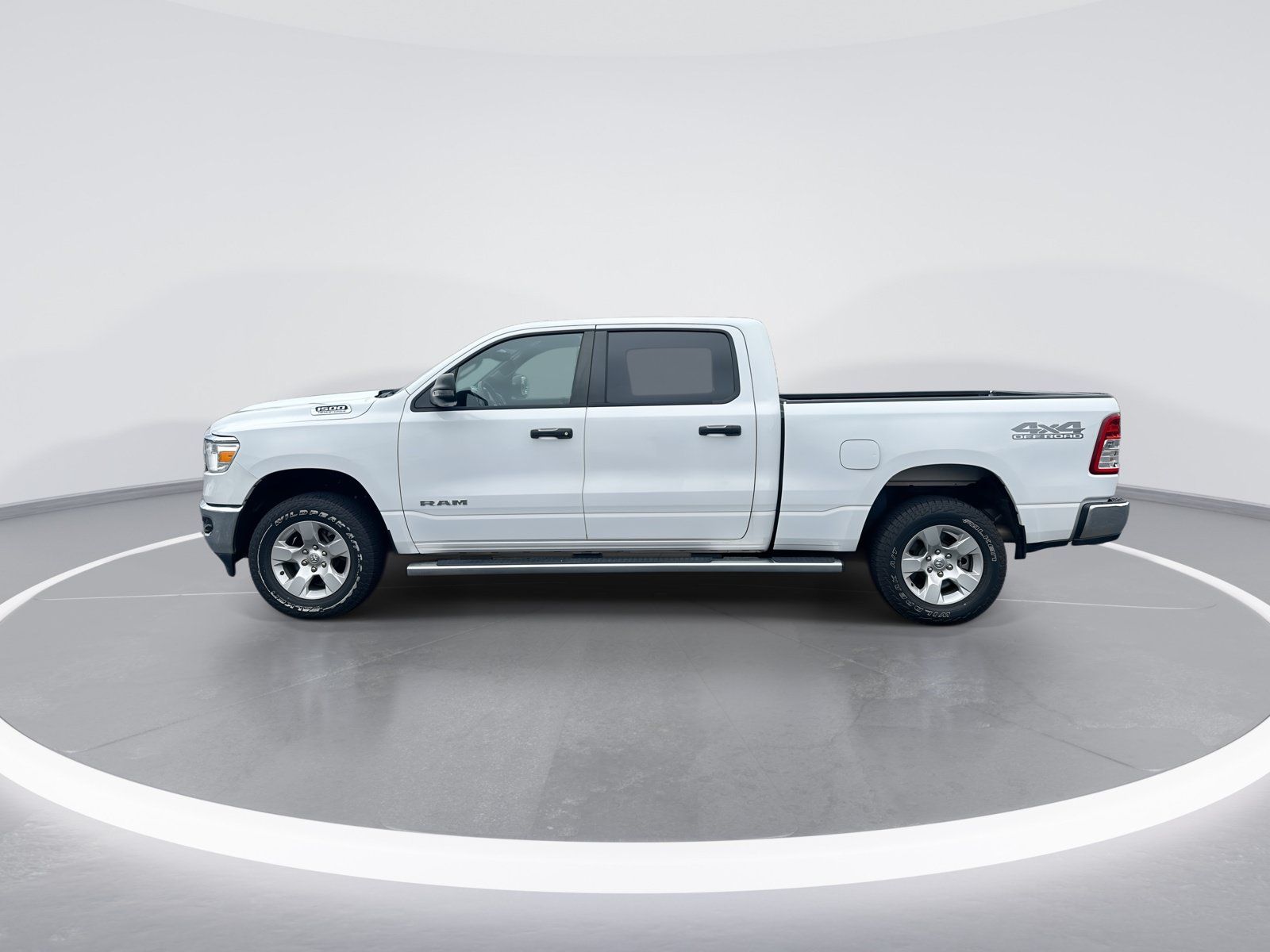 Used 2023 RAM 1500 Big Horn AWD/4WD image 6