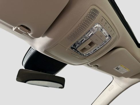 Used 2021 Mercedes-Benz GLE 350 image 20