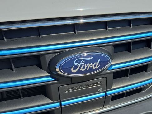 Used 2023 Ford E-Transit Medium Roof RWD image 10