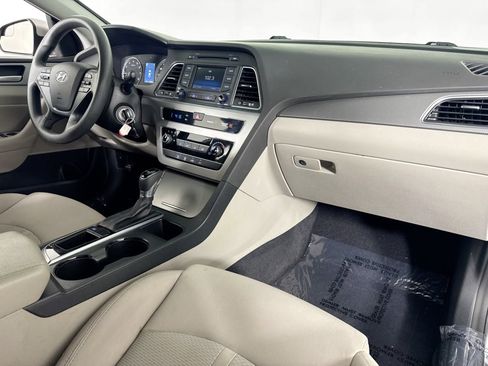Used 2015 Hyundai Sonata SE w/ Option Group 09 image 27
