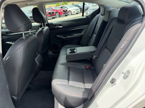 Certified 2025 Nissan Altima 2.5 SR w/ SR Premium Package FWD image 12