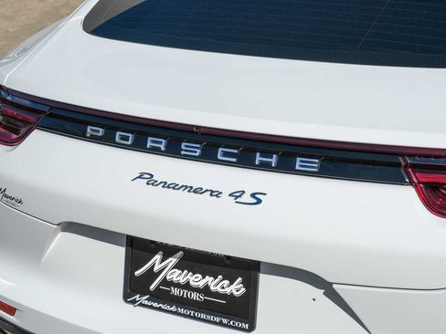 Used 2018 Porsche Panamera 4S image 67