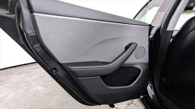 Used 2025 Tesla Model 3 Long Range RWD image 13