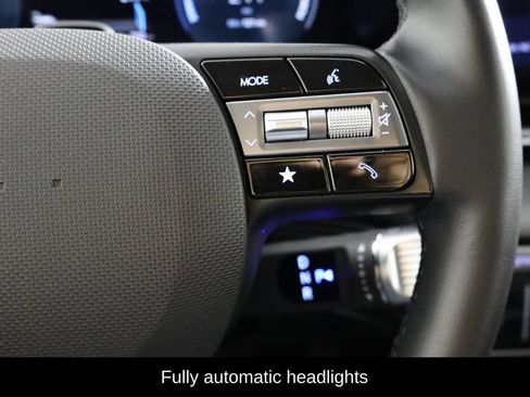 Used 2025 Hyundai Ioniq 5 SE RWD image 10